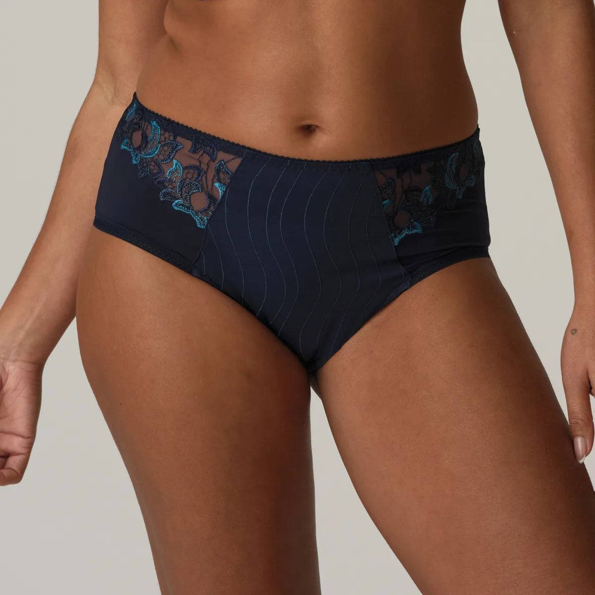 seamless anti - chafing women briefs for friction - free movementPrima Donna Deauville Full Brief in Velvet Blue seamless anti - chafing women briefs for friction - free movementPrima Donna Deauville Full Brief in Velvet Blue