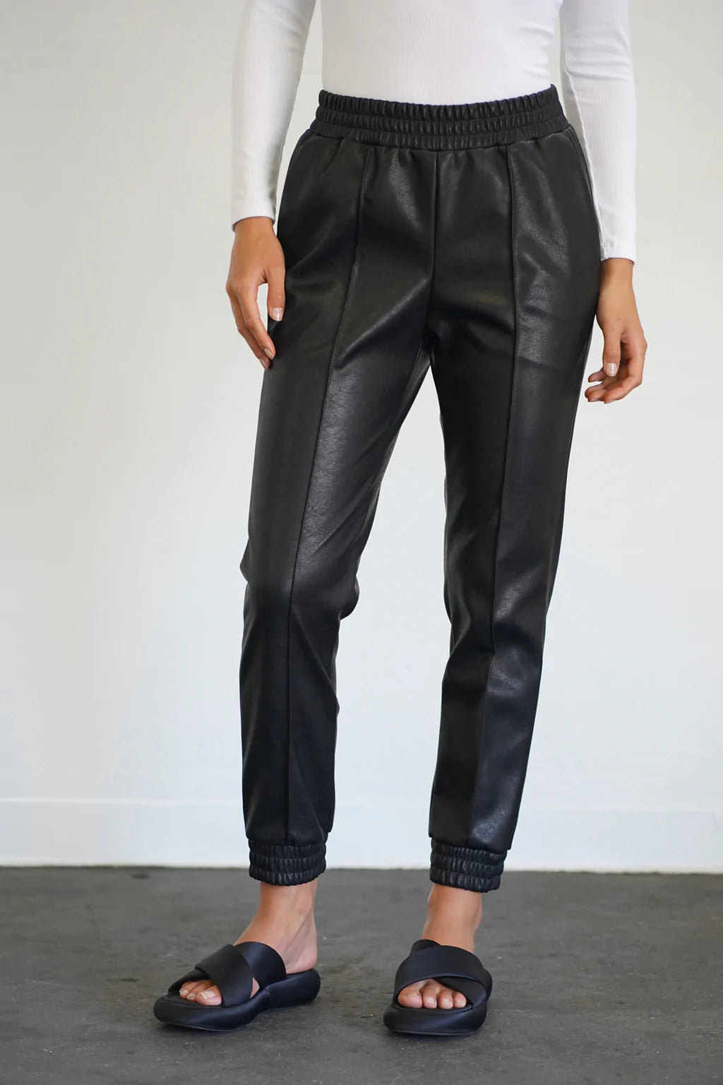 LNA Women's Sire Faux Leather Jogger Pants - Black