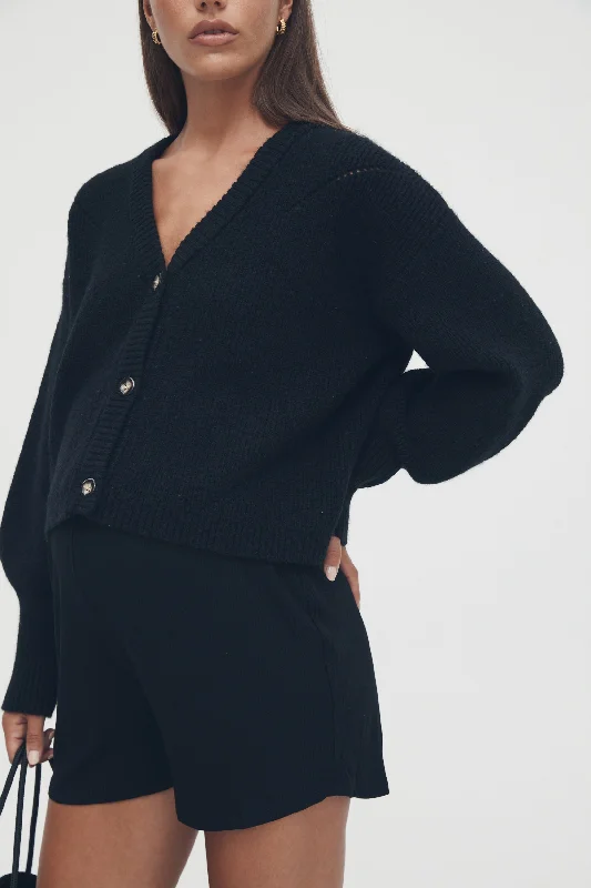 Button Crop Cardi (Black)