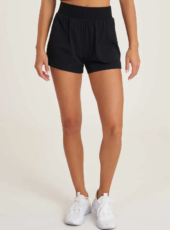 low rise women bikini briefs for a sexy lookThrive Société Women's Angled Inset Running Shorts - Black