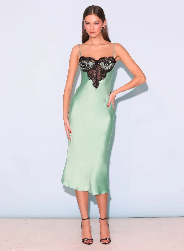 Bra with a pattern - print for a more unique appearance Frankie Lace Cupped Slip Dress Bra with a pattern - print for a more unique appearance Frankie Lace Cupped Slip Dress