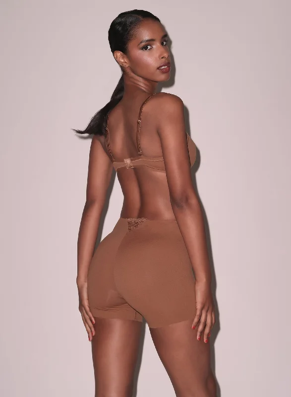 Bra with a wire - free construction for a softer feel​ Le Stretch Micro Bike Short