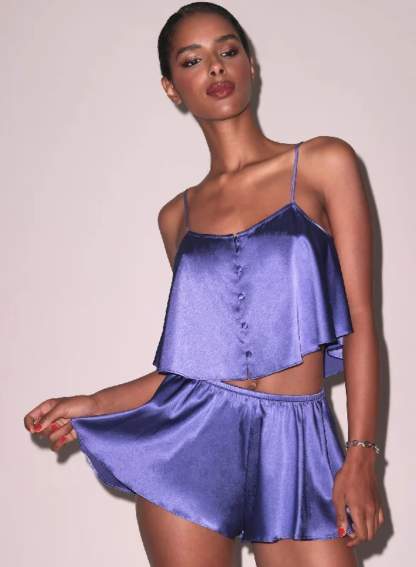 Bra with a bandeau style for a strapless and sleek look​ Luxe Flutter Short