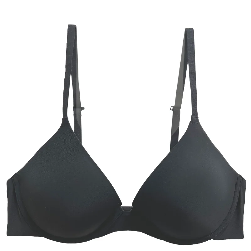 Bra with a seamless back for a smooth look under clothes Natori Minimal Convertible Push Up Bra Bra with a seamless back for a smooth look under clothes Natori Minimal Convertible Push Up Bra
