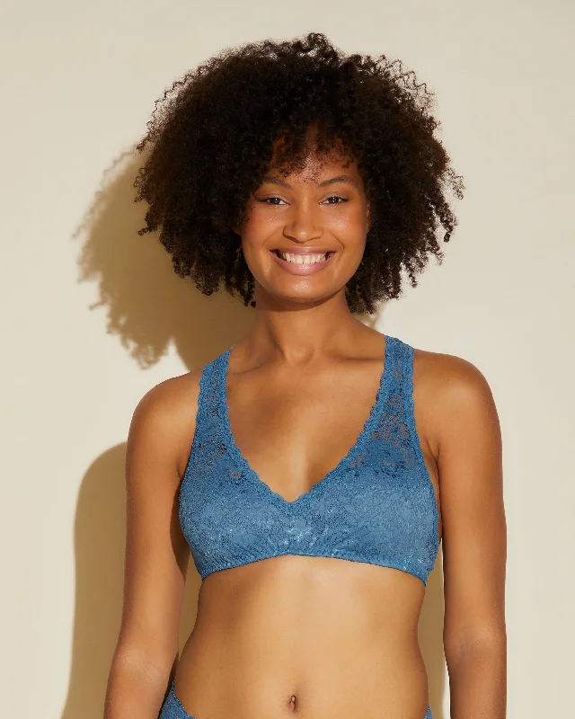 Bra with a half - cup design for a sexy and minimalist look Bralette Imbottita Con Spalline Incrociate Bra with a half - cup design for a sexy and minimalist look Bralette Imbottita Con Spalline Incrociate