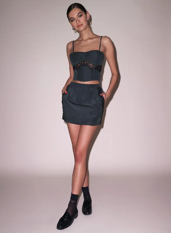 Bra with a contoured cup for a natural - looking shape​ Nylon Mini Skirt