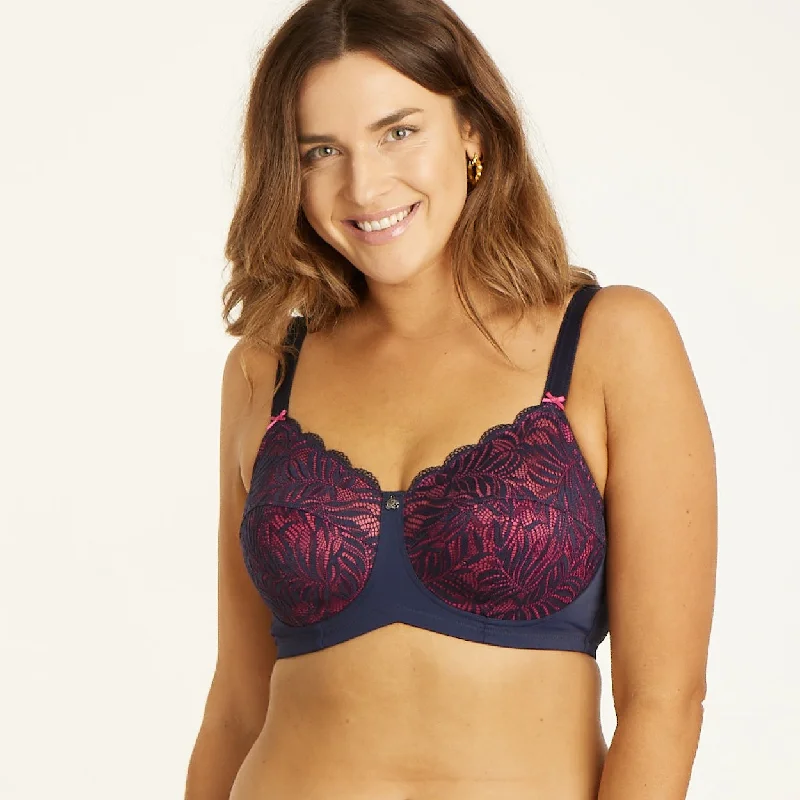 Bra with a smooth fabric for a sleek and comfortable feel Radiate Wirefree Bra - Navy Berry Bra with a smooth fabric for a sleek and comfortable feel Radiate Wirefree Bra - Navy Berry