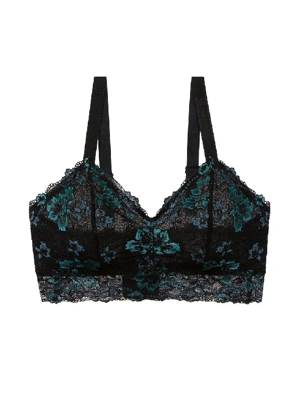 Bra with a seamless memory foam cup for a smooth silhouette​ Curvy Bralette