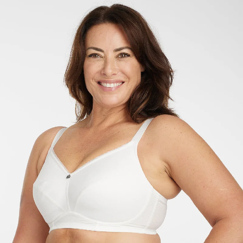 Bra with a plus - size underbust band for a secure fit​ Wirefree Bra - Ivory Spot